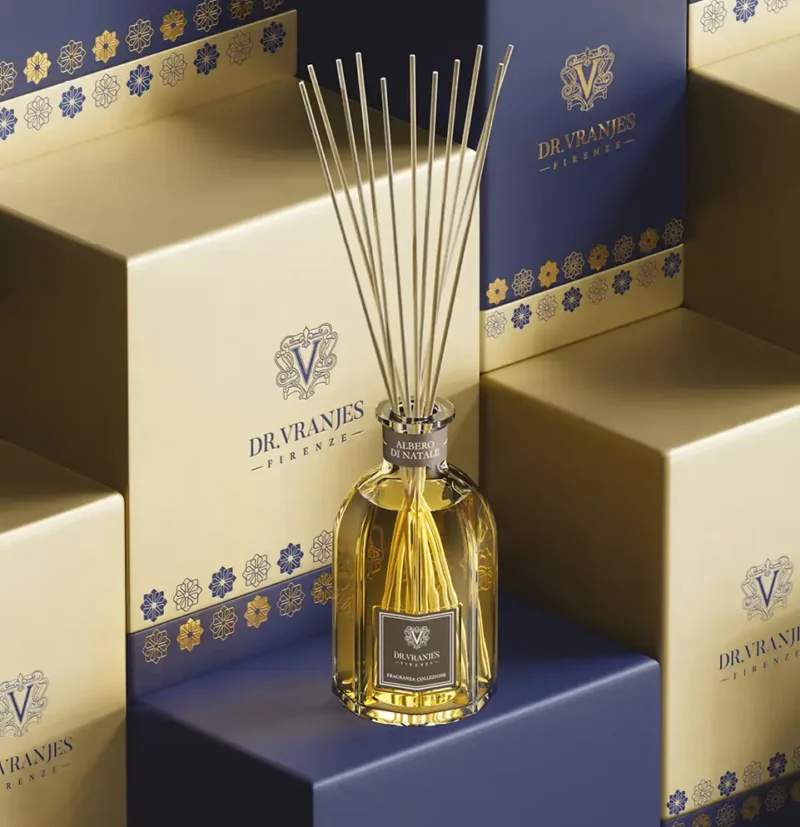 PDP_AlberoDiNatale_Box-LimitedEdition_1.webp Albero di Natale