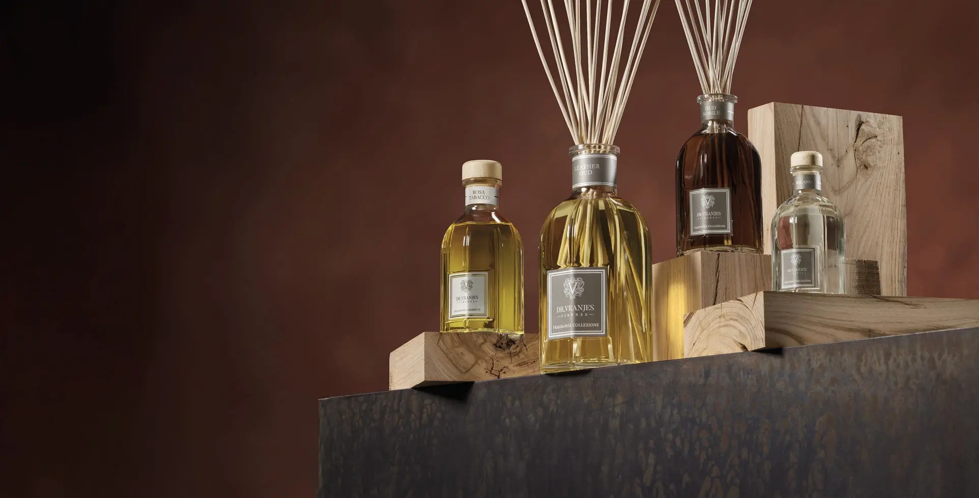 SLIDER_AutumnFragrances-Desk_2